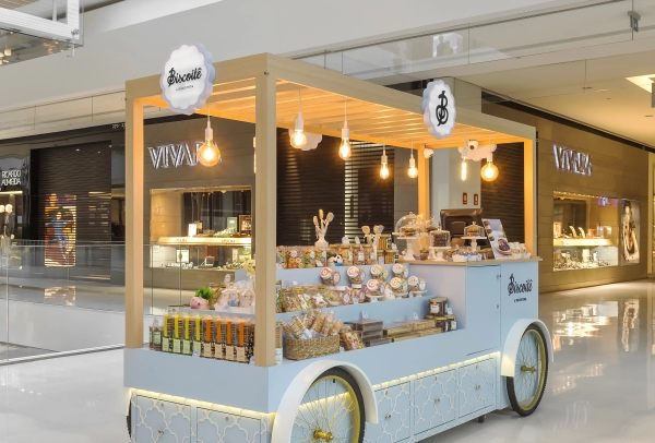 Carrinho Biscoitê - 3,00 x 1,00 (m) - Shopping JK Iguatemi - São Paulo/SP - (2022)