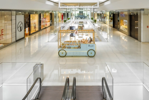 Carrinho Biscoitê - 3,00 x 1,00 (m) - Shopping JK Iguatemi - São Paulo/SP - (2022)